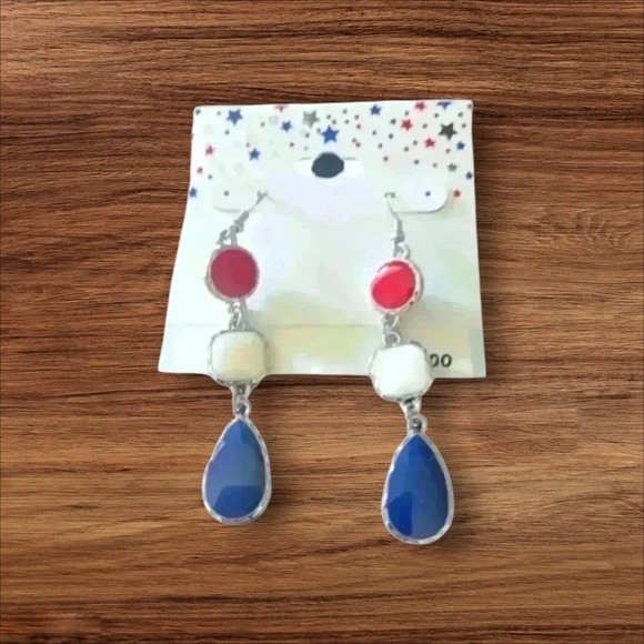 Jewelry - Red white and blue 4th of July dangly earrings